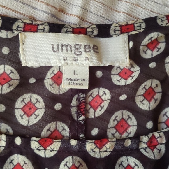 Cutout shoulder top - Picture 4 of 4